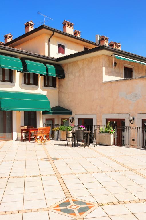 Domus Romanae In Centro Storico Peschiera del Garda Extérieur photo